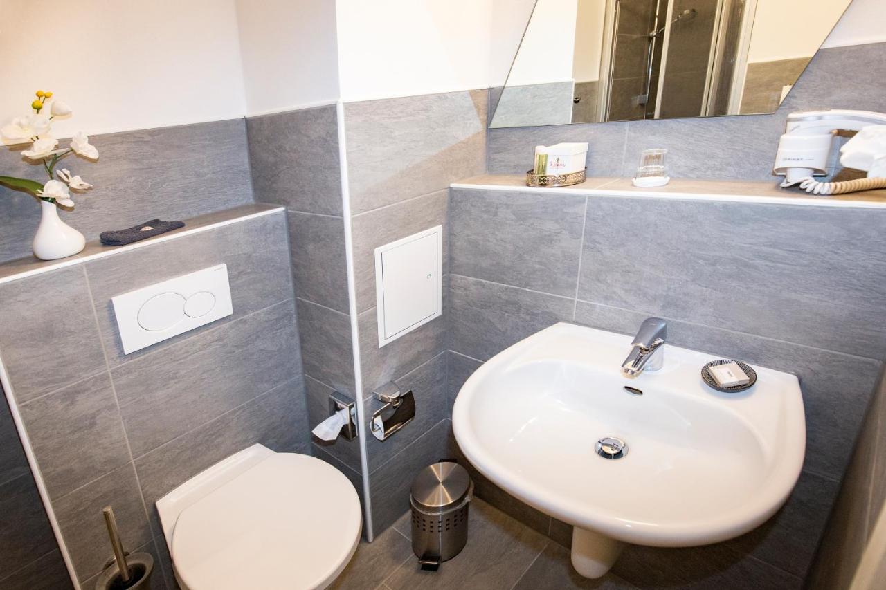 Hotel "Zur Muehle" Hoyerswerda Buitenkant foto